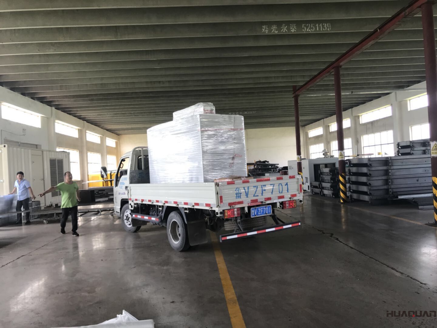 發貨了！7月17號一臺HQ30GF靜音箱型柴油發電機組已發往山東省