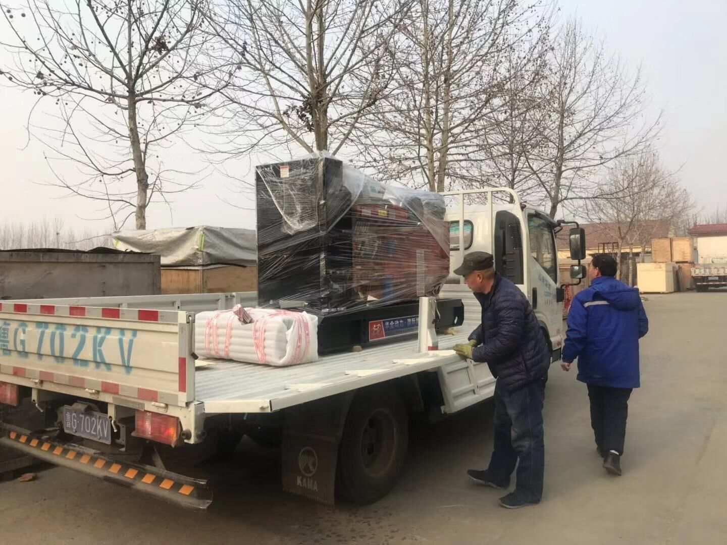 1月9日，山東省楊先生從華全動力代裝的80kw標配柴油發電機組現已順利發往目的地