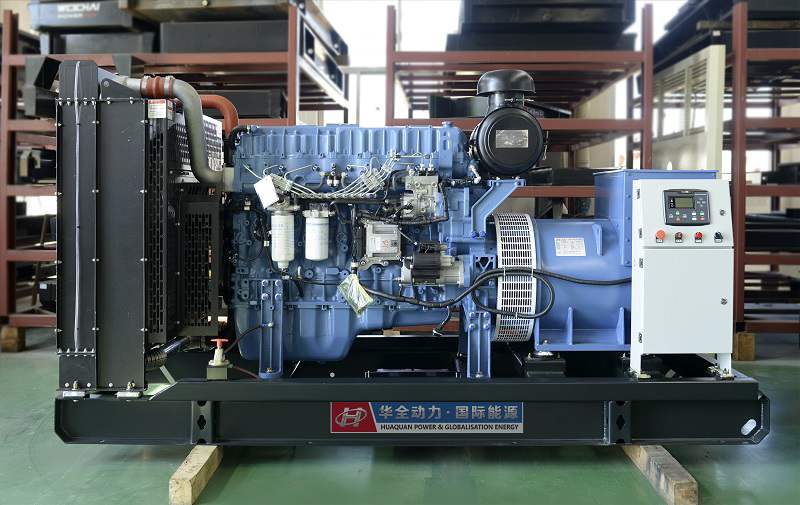 華全動力一臺300kw柴油發(fā)電機組4月29日發(fā)往江西省